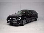 Volkswagen Passat - 1.5 eHybrid Elegance PANORAMADAK / 360CAMERA / LEER / HEAD-U