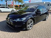 Volkswagen Golf - 1.5 TSI Highline R-line