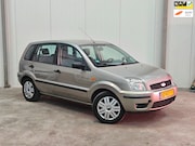 Ford Fusion - 1.6-16V Centennial | APK | AIRCO | TREKHAAK