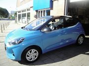 Hyundai i10 - 1.0 Premium TwoTone (1eEig.) 5-Drs. met o.a. Airco/Cl.- en C