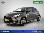 Toyota Yaris - 1.5 Hybrid 130 Executive | BTW voertuig | Dodehoek detectie