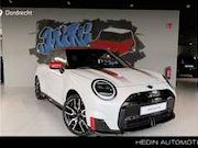 MINI John Cooper Works - E Electric JCW 54.2 kWh 258 pk Pakket L | Panoramada