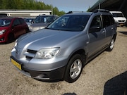 Mitsubishi Outlander - 2.0 Invite+, Dakrails, Trekhaak