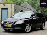 Volvo V70 - 1.6 T4 Limited Edition/TREKHAAK/STLVW/LMV/OH