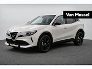 Alfa Romeo Junior - 1.2 Turbo Hybrid Ibrida | Carplay | Adaptive cruisecontrol |
