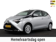 Toyota Aygo - 1.0 VVT-i x-play Camera/Carplay/Airco/NAP