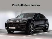 Porsche Cayenne - Coupé 3.0 E-Hybrid Black Edition
