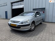Peugeot 307 - 1.6-16V XT 5-deurs (Modelreeks 2001 - 2005) / Airco / Centra