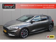 Ford Focus - 125PK EcoB. ST Line Navigatie/Parkeerhulp/18-Inch/Winter-pac