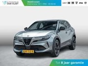 Alfa Romeo Junior - Elettrica Speciale 54 kWh | Techno Pack | Warmtepo