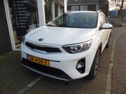Kia Stonic - 1.0 T-GDi DynamicLine 12 maanden Bovag garantie carplay/andr