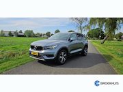 Volvo XC40 - 2.0 T4 Momentum Pro 1800KG Trekgewicht / Trekhaak / Stuur -e