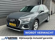 Audi Q3 - 35 TFSI 150pk S-Tronic S edition Trekhaak Leder Stoelverwarm