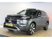 Mitsubishi Outlander - 2.4 PHEV Instyle | Schuif- kanteldak | Leer | Head-Up