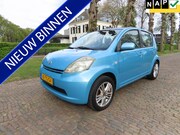 Daihatsu Sirion - 2 1.0-12V Trend Airco Stuurbekrachtiging 5 Drs LM Velgen Tre