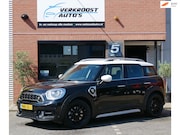MINI Countryman - 1.5 Cooper S E ALL4 Chili sportstoelen. camera.