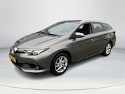 Toyota Auris - Touring Sports 1.8 Hybrid Trend Panoramic | Navigatiesysteem