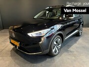 MG MG ZS - EV Long Range Luxury 70 kWh Trekhaak | ALL Season banden | P
