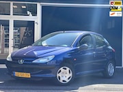 Peugeot 206 - 1.4 XT 5-DEURS / ELEKT RAMEN / NAP
