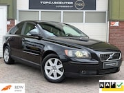 Volvo S40 - 2.4 Edition II/AIRCO/AUT/TREKH/PARKS/LEER/APK/NAP