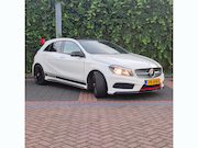 Mercedes-Benz A-klasse - 200 AMG Line 156PK | Automaat | Panorama | Camera | Stoelver