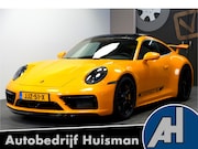 Porsche 911 - 3.0 Carrera 4 GTS 353kW/480pk Aut8 PCCB + PTS SIGNAL YELLOW