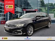Volkswagen Passat - 1.4 TSI DSG GTE NAVI/ACC/CAMERA/STOELVERW