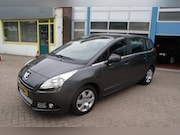 Peugeot 5008 - 1.6 VTi Style 7p