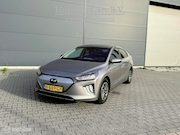 Hyundai Ioniq - Electric Premium 38 kWh | Leder | Stoelkoeling | Stoelverwar