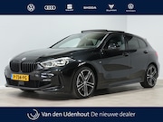 BMW 1-serie - 118i Executive 50 Jahre Editie M Sport Panoramadak 300