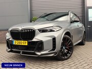 BMW X5 - xDrive50e M Sport | Sky Lounge | M Stoelen | Carbon Exterieu