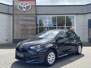 Toyota Yaris - HYBRID 115 NIEUW & DIRECT LEVERBAAR-EXTRA KORTING!!! APPLE/A