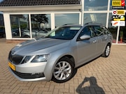 Skoda Octavia - 1.0 TSI Greentech Ambition Business/ WIFI/ Carplay/ Camera/