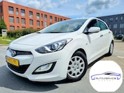 Hyundai i30 - 1.4i i-Drive Airco afneembaar trekhaak 2e eig! 81.528km! 201