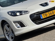 Peugeot 308 - CC 1.6 THP Automaat Feline - Blanc Nacre/Claudia Mistral led
