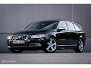 Volvo V70 - 2.0 D3 R-Design | 5 cilinder | Unieke opties | Entertainment