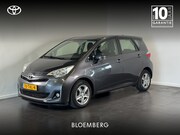 Toyota Verso S - 1.3 VVT-i Aspiration | Trekhaak | Navigatie | Lage KM Stand 
