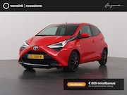 Toyota Aygo - 1.0 VVT-i x-play | LED | Navigatie | Automaat | Camera | DAB