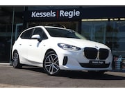 BMW 2-serie Active Tourer - 225e xDrive | Memory | H&K | HuD | 360 | El.Haak | ACC | Key