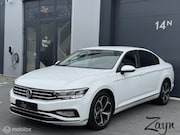 Volkswagen Passat - 1.5 TSI Elegance Business R | DSG | Ergo |