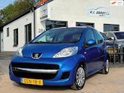 Peugeot 107 - 1.0-12V Urban Move leuke auto