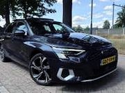 Audi A3 - Sportback 40 TFSI e Business edition PANORAMADAK