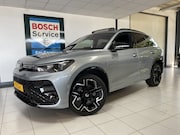 Volkswagen Tiguan - 1.5 eHybrid R-Line Edition 272 PK Black-Style Panoramadak /