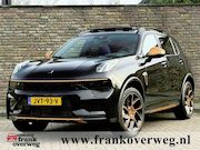 Lynk & Co 01 - 1.5 Plug in Hybride Copper Edition Zwarte hemel Stuurverwarm