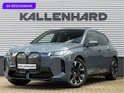 BMW iX - xDrive60 112kWh - M-Sport - Trekhaak - ACC - M-Zetels - Head