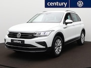 Volkswagen Tiguan - 1.4 TSI eHybrid Life Automaat - Trekhaak - ACC - Navigatie -