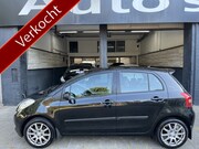 Toyota Yaris - 1.3 VVTi Sol Automaat Airco Leer