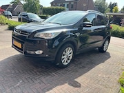 Ford Kuga - 1.5 Titanium 4WD Panoramadak, stoelverwarming, trekhaak, aut