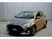 Toyota Yaris - 1.5 Hybrid Dynamic 10.577 KM