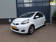 Toyota Aygo - | 1.0-12V Comfort Navigator | Navigatie | Elektris